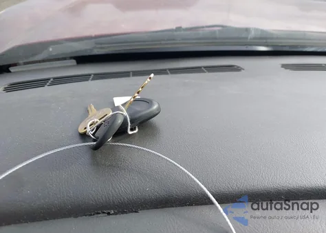 2005 Chevrolet Silverado 1500 Z71 from USA, damaged, VIN 1GCEK19B45Z128299